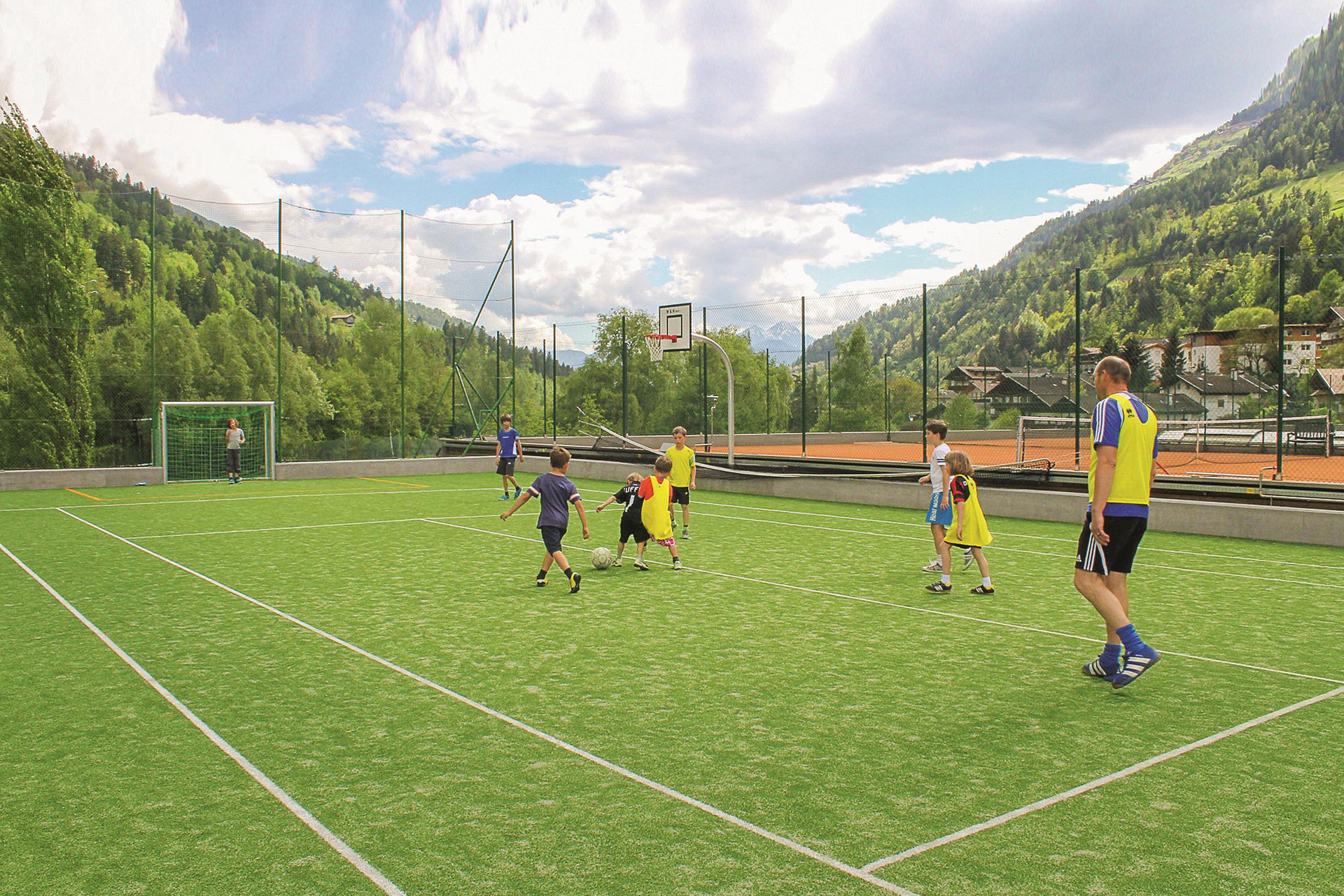 Avvincenti corsi per bambini Avvincenti corsi per bambini